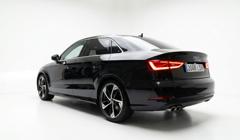 
								A3 2.0 TDI 150CV DSG S-LINE BLACK EDITION full									